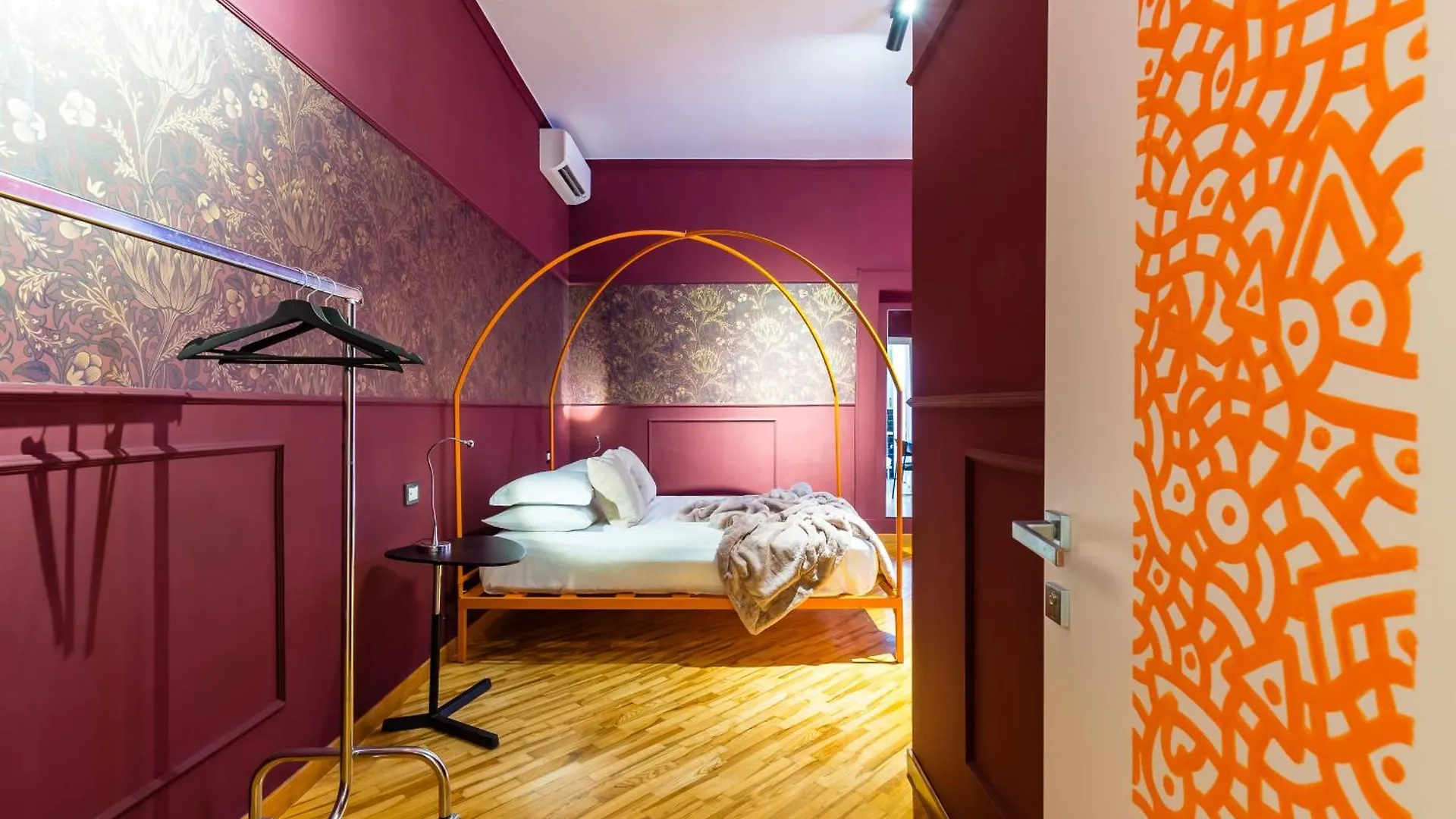 Konukevi Starguest Dante Otel Napoli